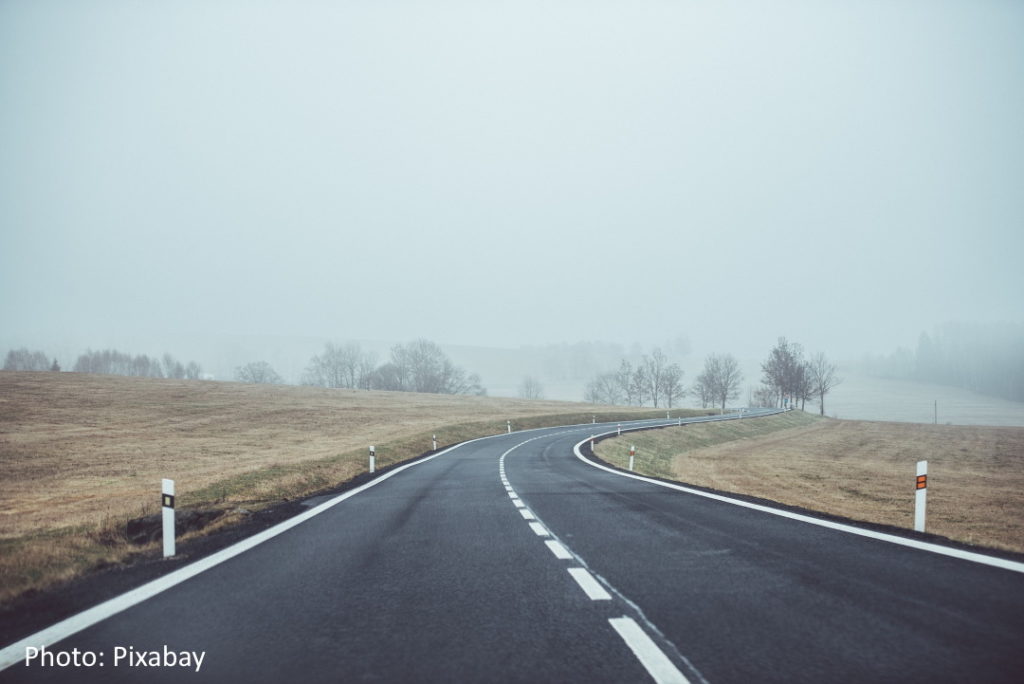 road-1208298_1920 via pixabay